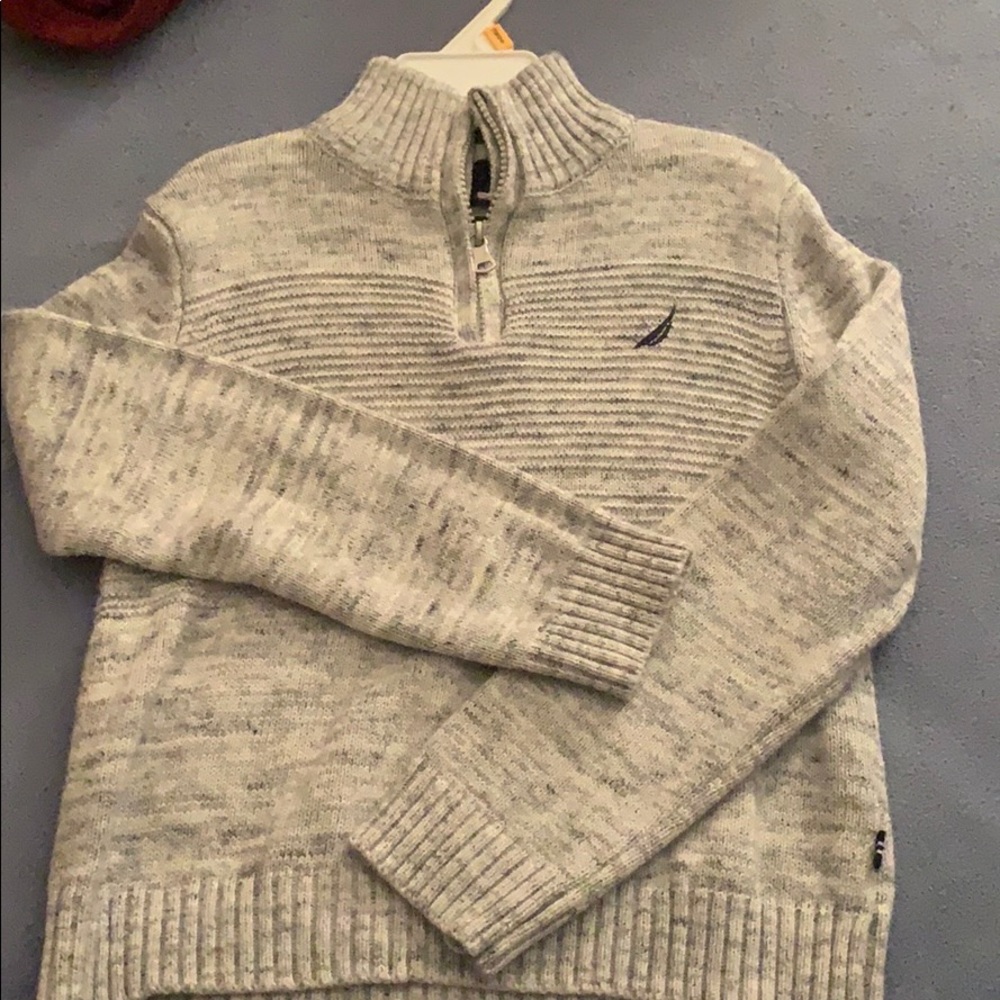 Boys sweater size 5